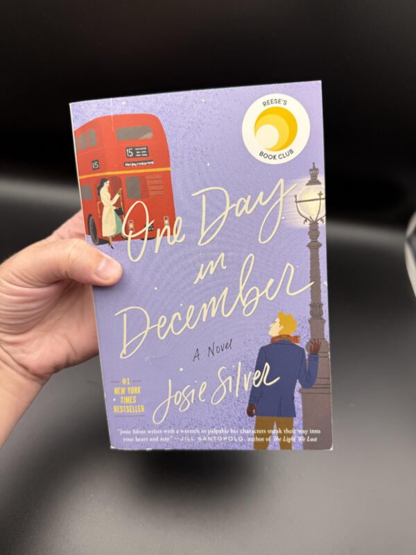 One Day in December: Reese's Book Club: A Novel - Image 4