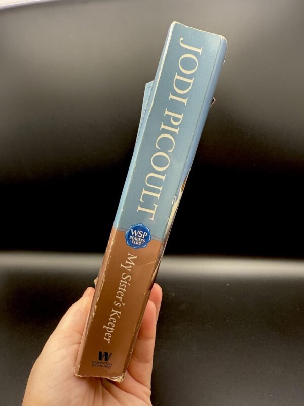 My Sister's Keeper: A Novel (Wsp Readers Club) - Image 3