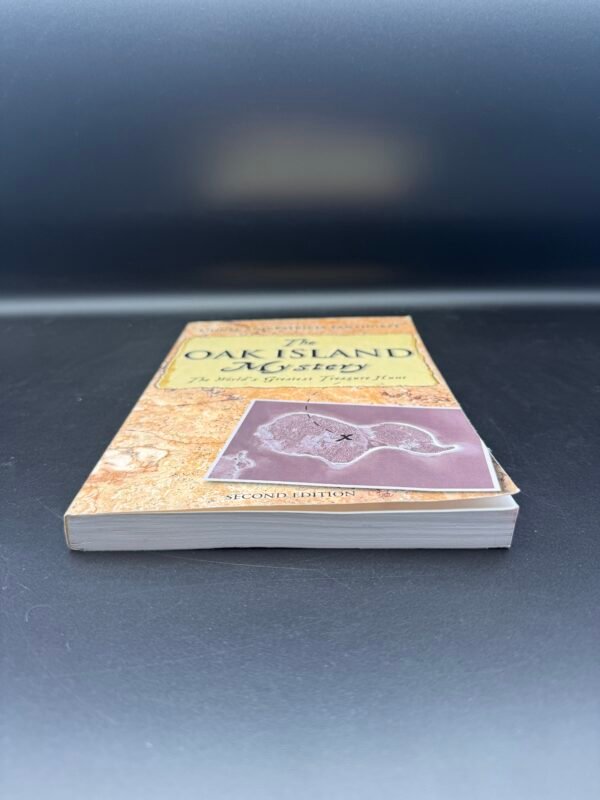 The Oak Island Mystery: World's Greatest Treasure Hunt (Mysteries and Secrets, 1) - Image 2