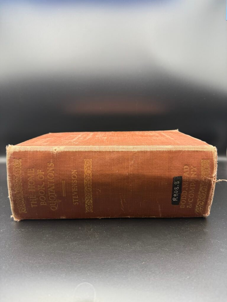 The Home Book of Quotations Classical and Modern (Hardcover)